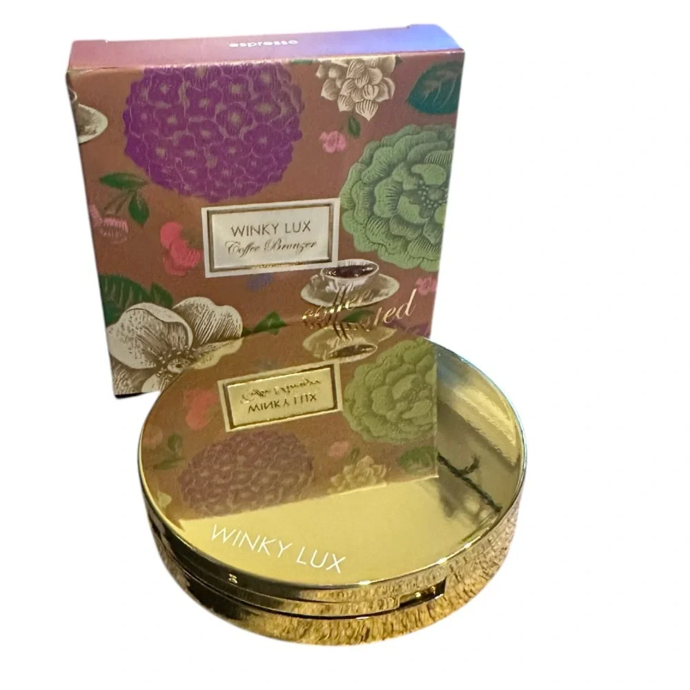 NEW Winky Lux Coffee Bronzer ESPRESSO Matte Powder Contouring Vitamin E Compact